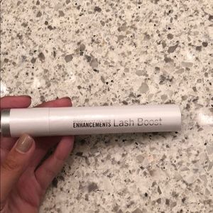 Rodan and Fields Lash Boost